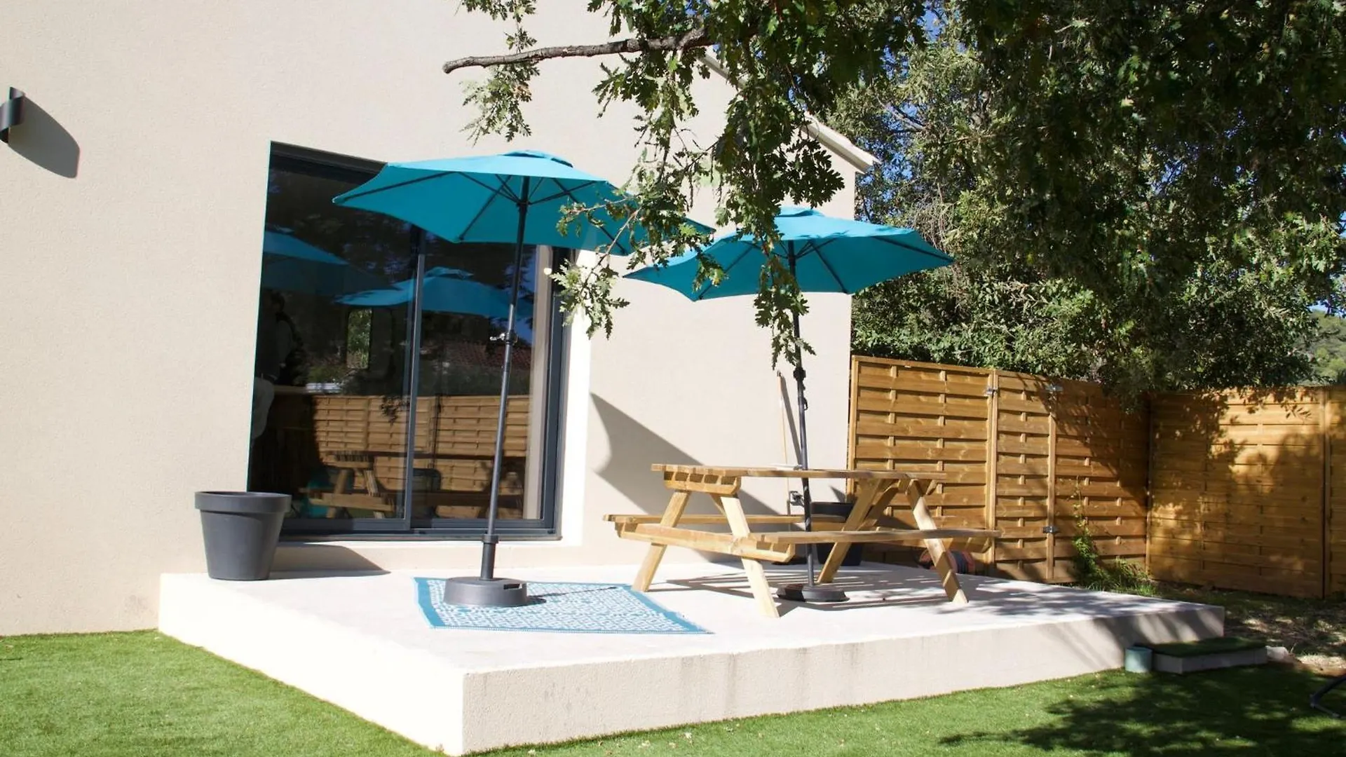 Villa Familiale Luberon 3Ch Calme Jardin Parking Saignon Holiday home